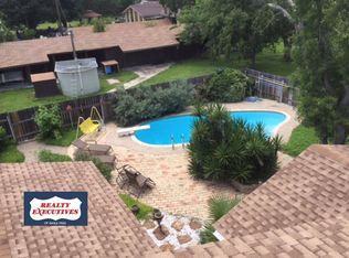 533 Hopedale Rd, Eagle Pass, TX 78852