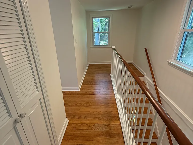 19 Old Town Rd — Photo 20