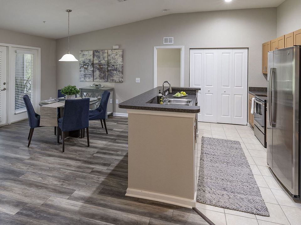 1st image of 11701 Heritage Estates Ave #1115