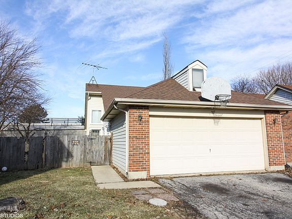 2nd image of 707 Clearwood Ct