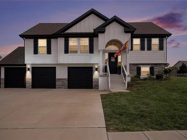 1000 W 10th Ave, Kearney, MO 64060