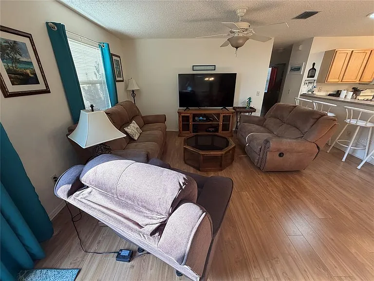 2318 Oak Bend Pl — Photo 8