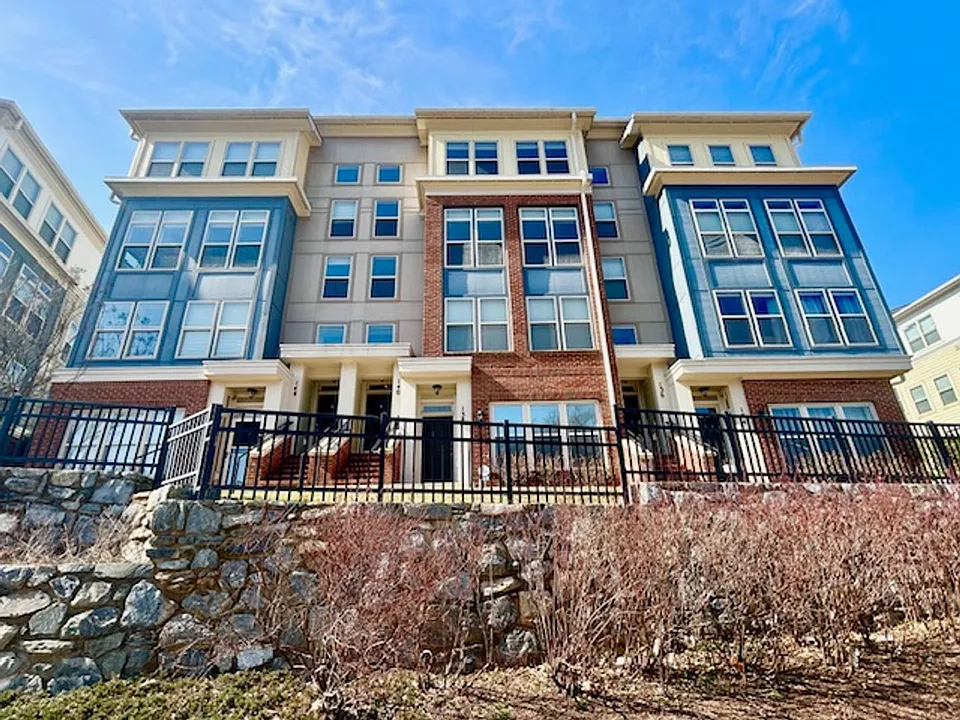 140 Copley Cir #22-B
