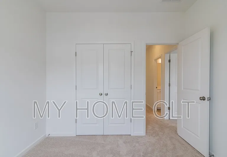 1816 Alexander Village Main Dr — Photo 33