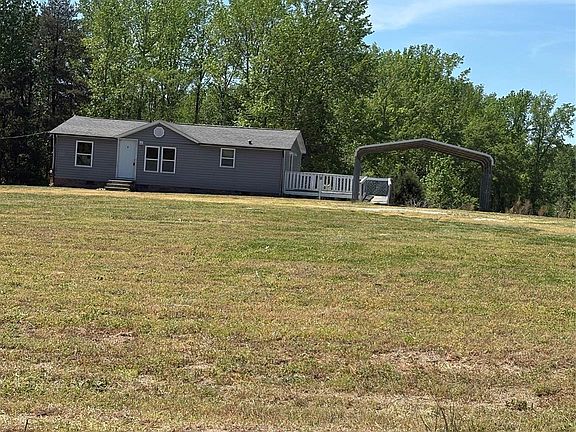 2nd image of 560 Fayette Rd