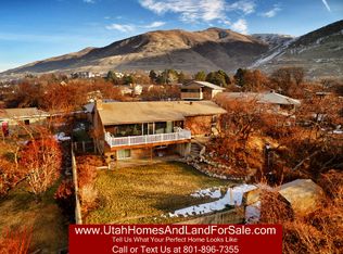 213 W Oakridge Dr, Farmington, UT 84025