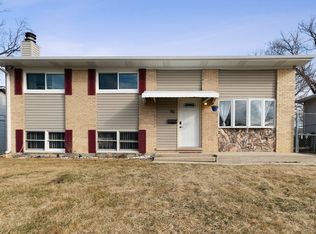 96 E Drummond Ave, Glendale Heights, IL