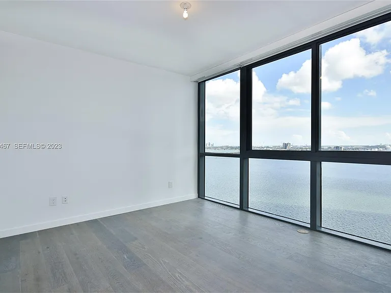 3131 NE 7th Ave #1300 — Photo 8