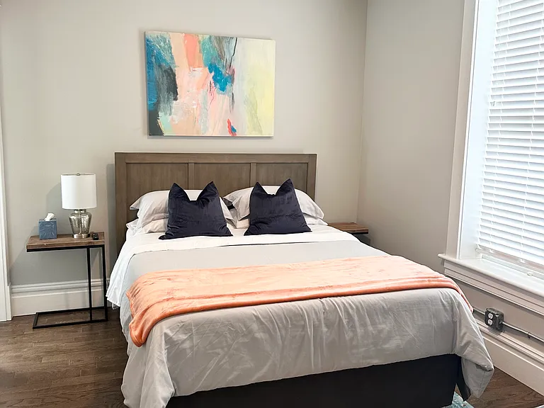 4452 McPherson Ave — Photo 7