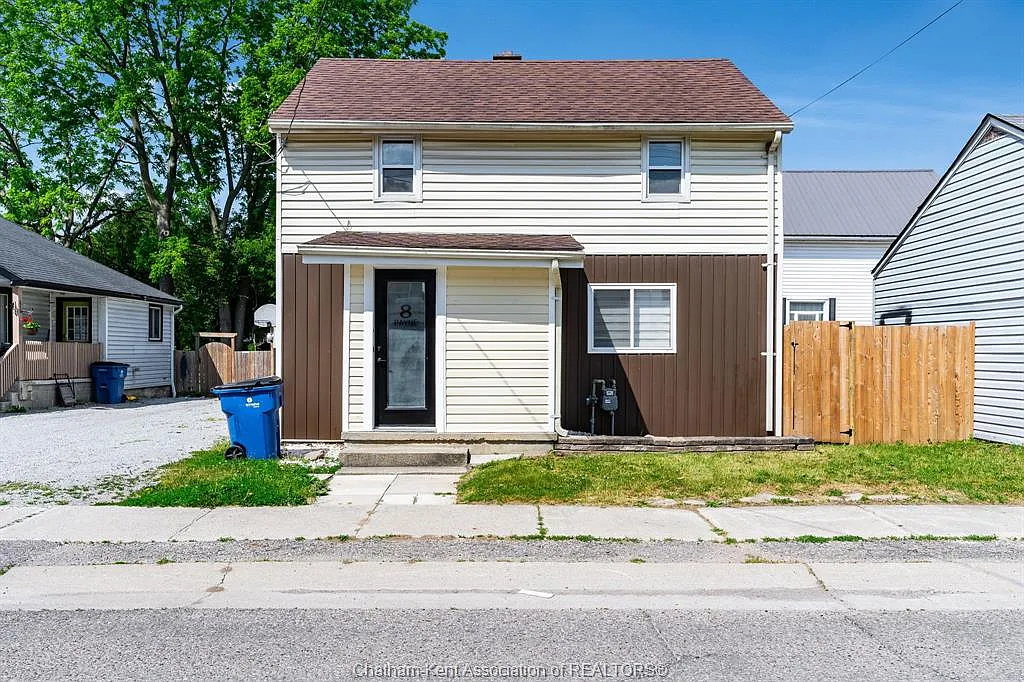 2 bed, $1,650 — Photo 1