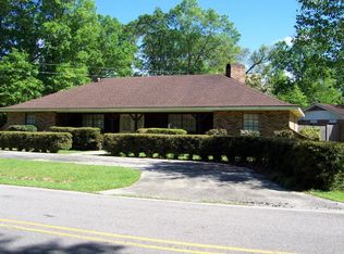 155 Kendrick Ln, Picayune, MS 39466