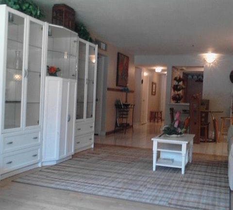 3rd image of 2264 Winkler Ave APT 103