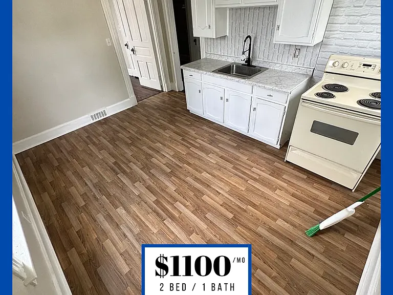 221 Eaton Ave #UP — Photo 6