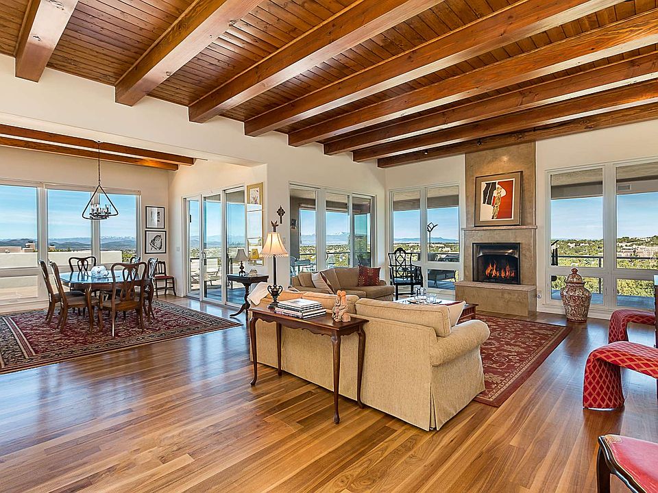1st image of 87 W Wildflower Dr