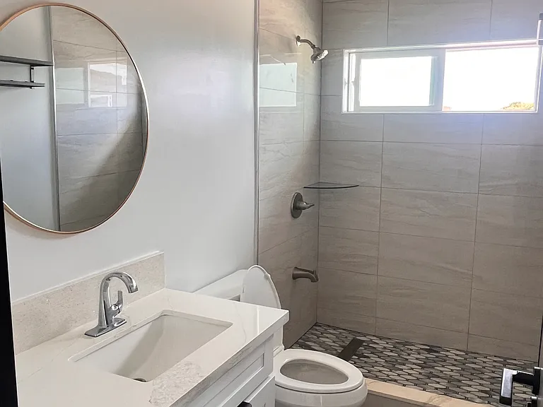1675 Hookani St #2 — Photo 5
