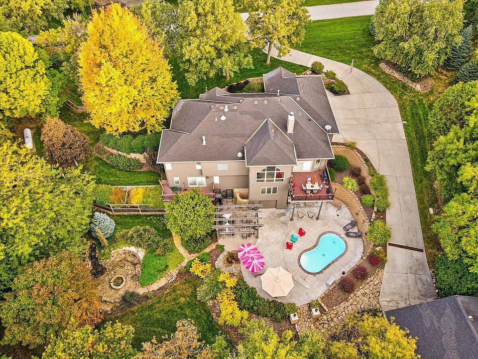 21085 Abbey Rd, Council Bluffs, IA 51503 Zillow