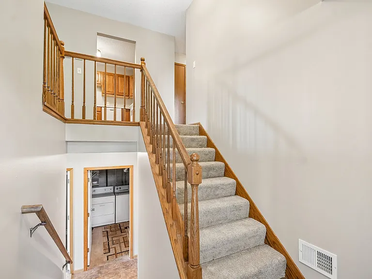 3525 Cory Ln — Photo 8