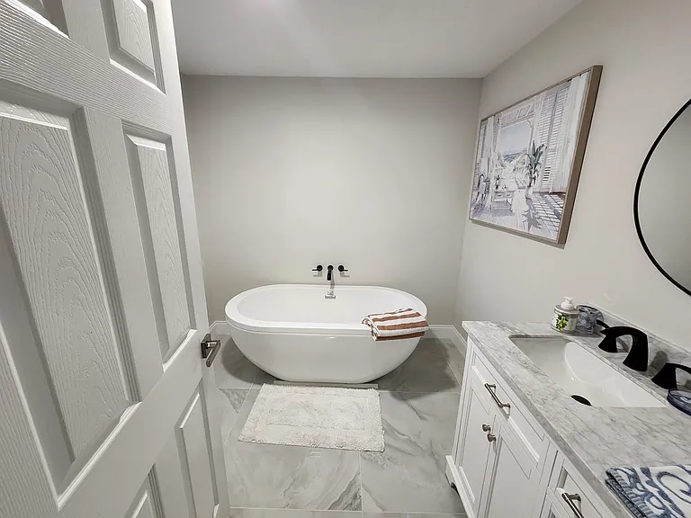 102 Cordova Rd — Photo 12