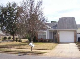 414 Canterbury Ct, Fort Walton Beach, FL 32548