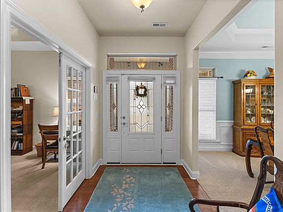 5th image of 304 Woodlief Farm Rd