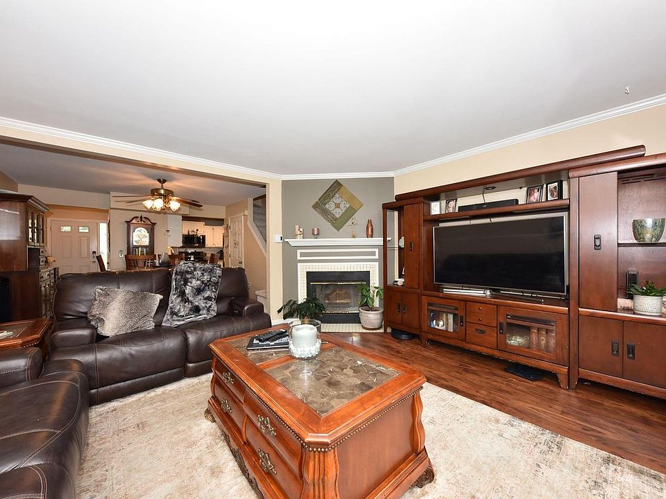 1st image of 1339 Meadowcreek DRIVE #E