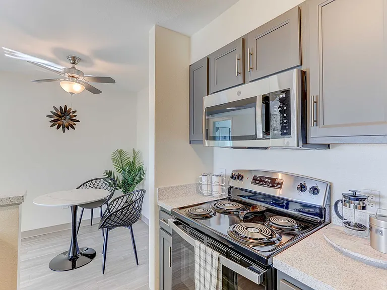 Americana Lakewood Apartments — Photo 49