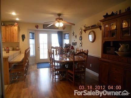 4th image of 4453 W 49th S