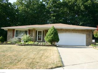 5100 Thoreau Dr, Parma, OH 44129