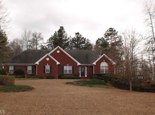 50 Sweetwater Rdg, Hoschton, GA 30548