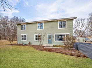 2316 Evergreen Ave, Fox River Grove, IL 60021