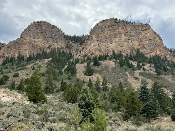 10885 N Warm Springs Dr, Hanna, UT 84031