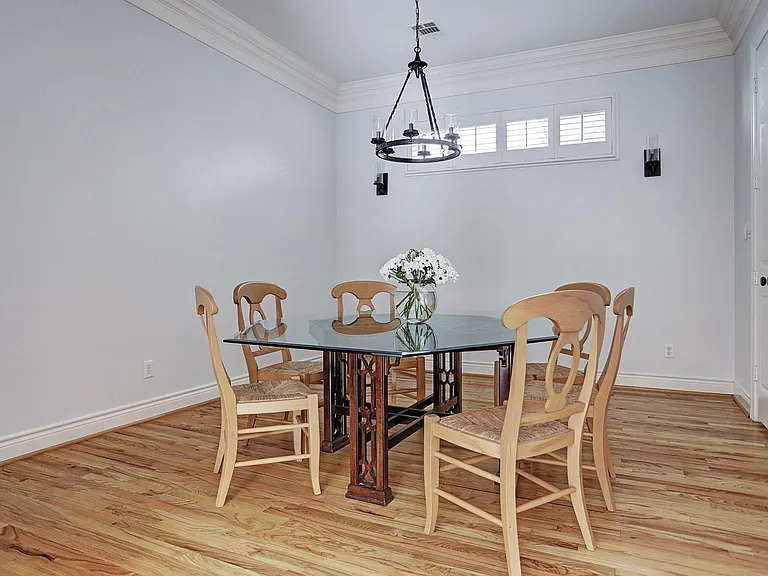 1207 Ripple Creek Dr — Photo 8