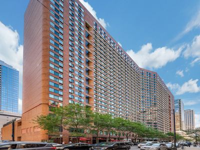 211 E Ohio St APT 1016, Chicago, IL, 60611