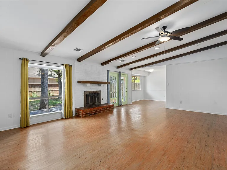 10057 Woodland Village Dr — Photo 5