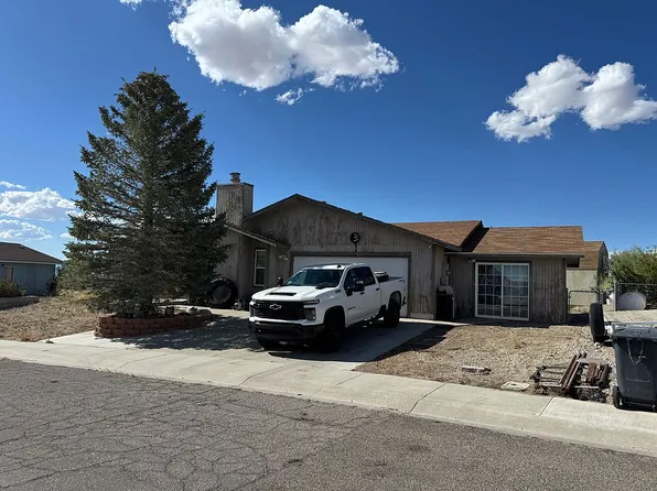 1602 Shadsdale Ct, Tonopah, NV 89049
