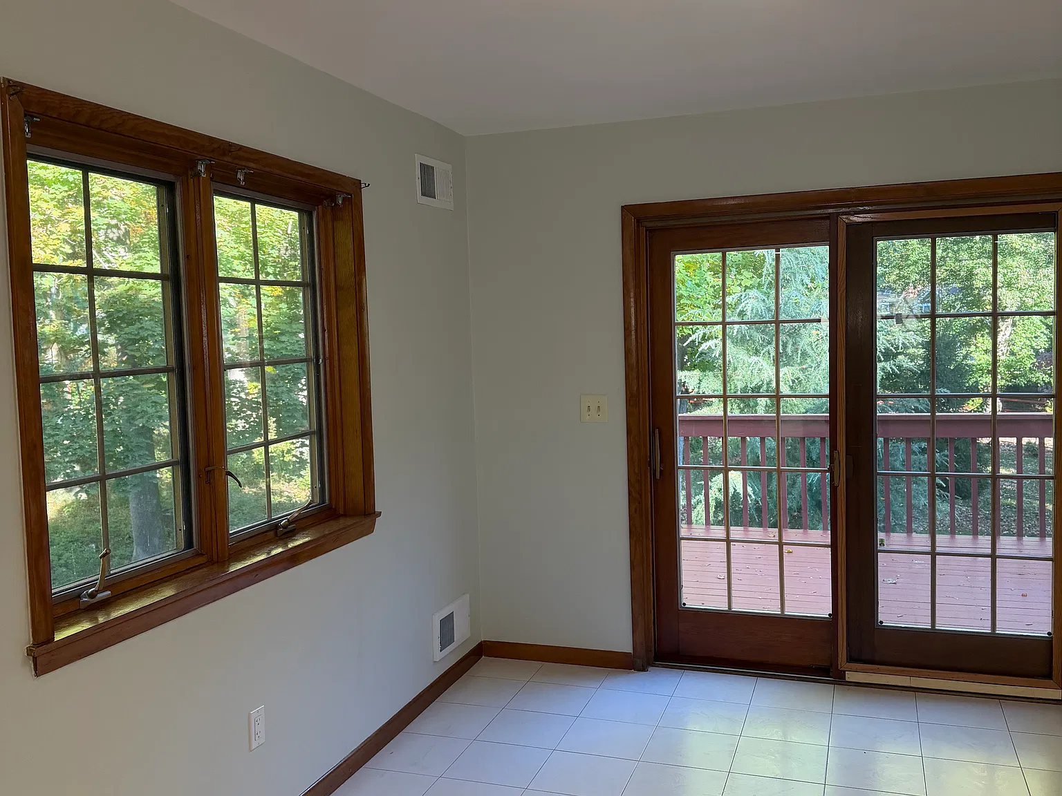 Van Houten Flds, West Nyack — Photo 4