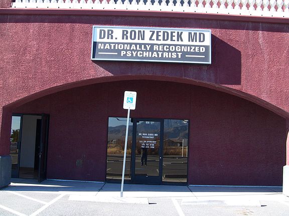 Previous tenant sign