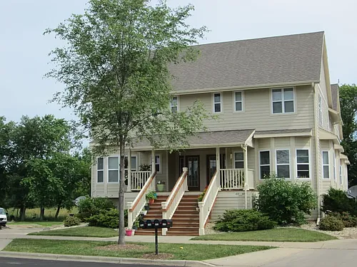 1014 Providence Cmn Photo 1