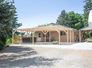 10905 Summitview Rd, Yakima, WA 98908