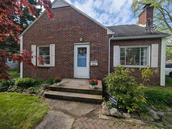 2022 Paddington Rd, Kalamazoo, MI 49001