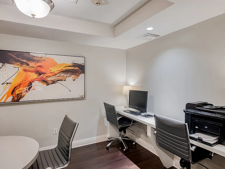 Business center lounge with wifi