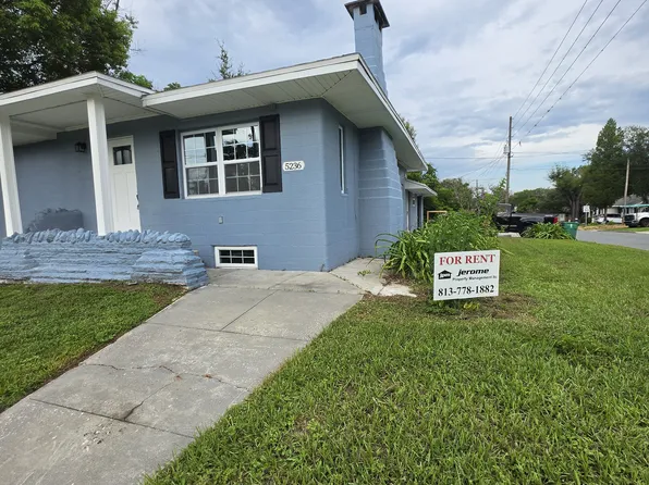 5236 9th St, Zephyrhills, FL 33542