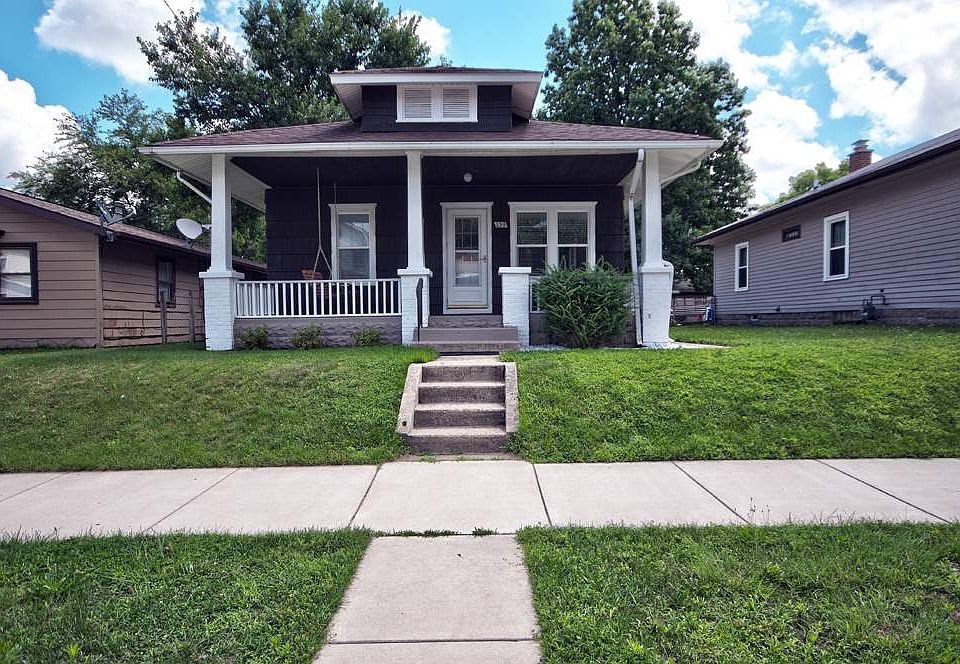 1st image of 130 Monmoor Ave