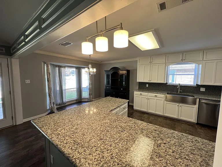 3333 Norman Ln — Photo 8