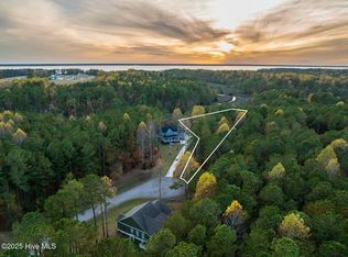 130 Willow Cove Lane, Minnesott Beach, NC 28510