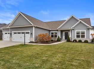 1108 English Oak Dr, Champaign, IL
