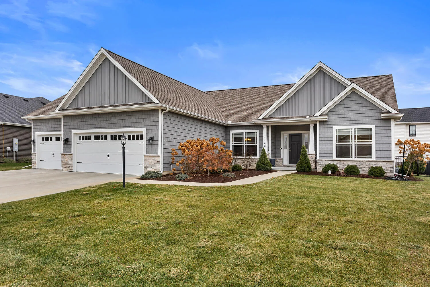 1108 English Oak Dr photo 1