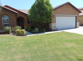 7308 Sleepy Lagoon Dr, Bakersfield, CA 93312