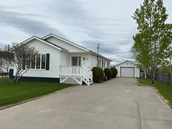 82 Adams Loop, Happy Valley-Goose Bay, NL A0P1E0