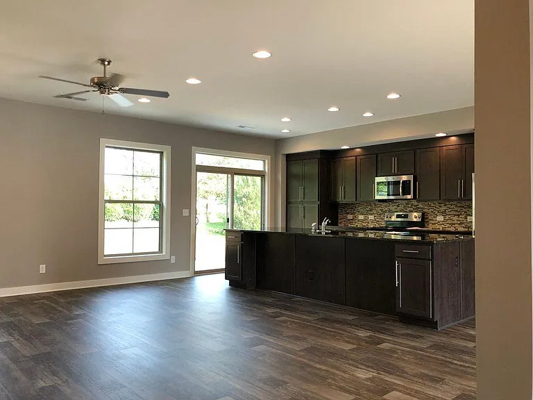 2022 Pebble Beach Dr — Photo 36